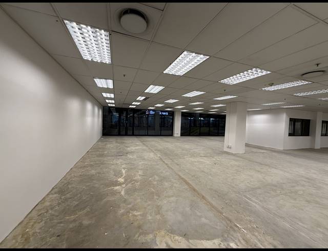 1,422.63M² RETAIL TO LET IN CAPE TOWN CITY CENTRE